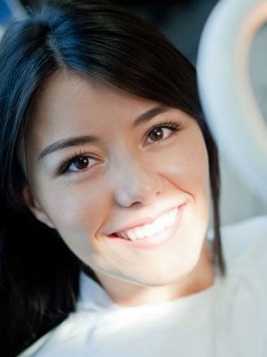 what is an endodontist